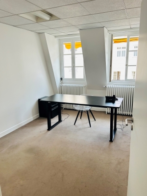 bureau 18 m2.jpg
